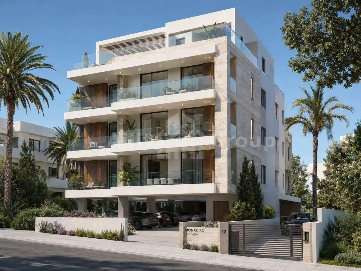 Monadiko Glyfada - 1