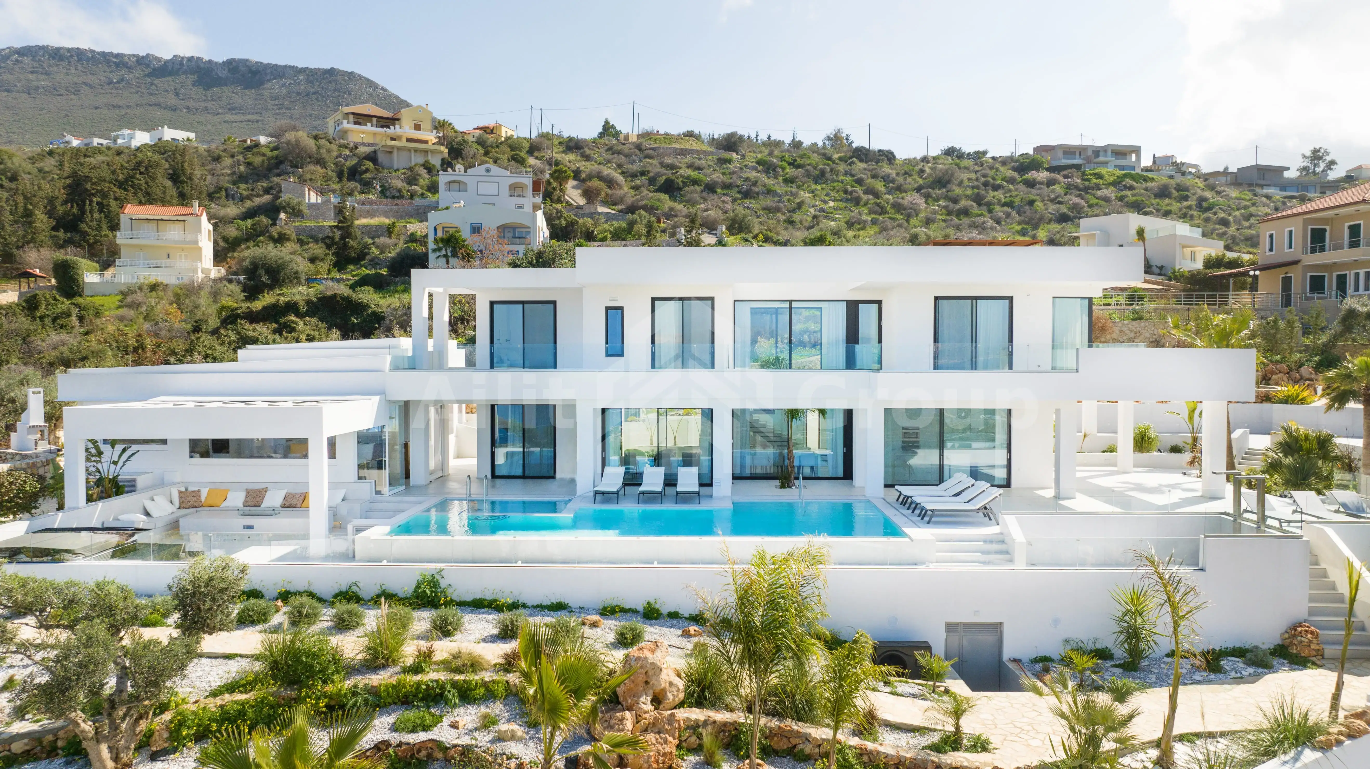 Villa Omorfi